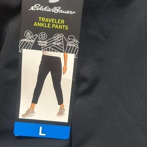 NWT Eddie Bauer Womens Traveler Ankle Pants Black Size L, XL